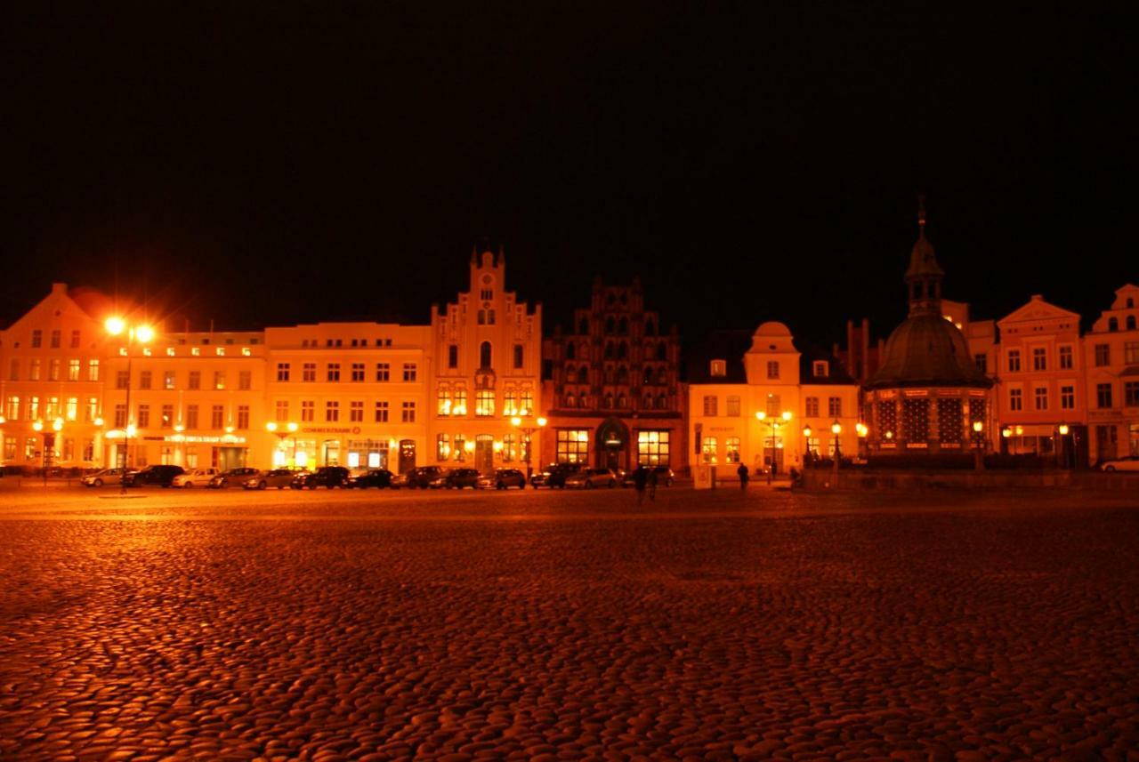 Hafenblick Mit Meerblick & Parkplatz - Abc182 By AbcWißmar Exterior foto
